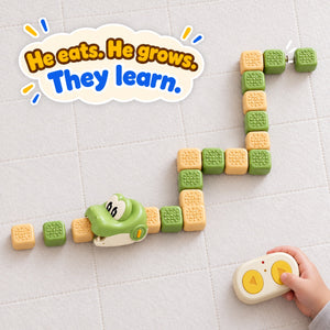 Chomp & Grow Remote Real Life Snake